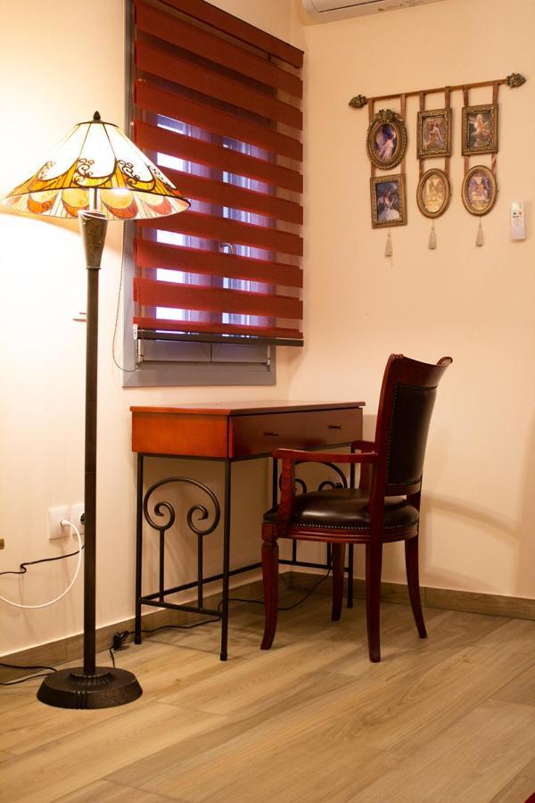 Αcacia House - Fully Equipped Apartment In Glyfada 아테네 외부 사진
